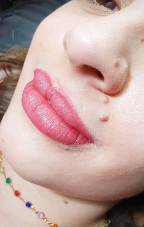 Micropigmentação labial