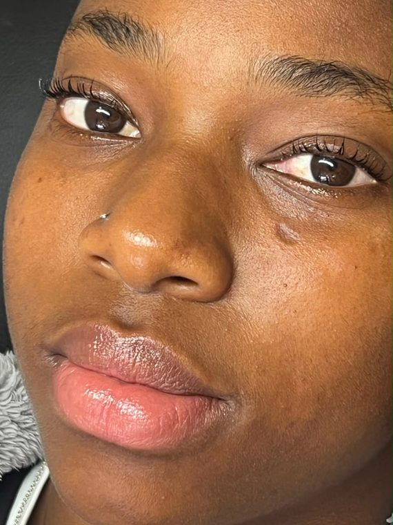 Lash lifting